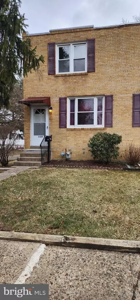 1125 Colonial Ave, Abington, PA 19001