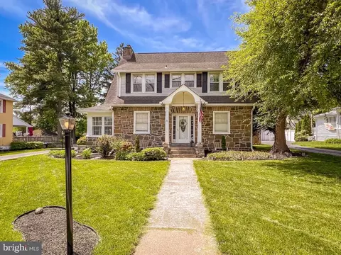 6 Washington Ave, Norristown, PA 19403