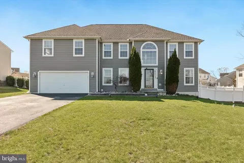 299 Bartman Ave, Gilbertsville, PA 19525
