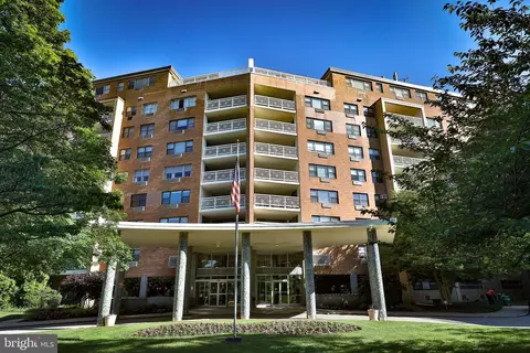7900 Old York Rd #906-A, Elkins Park, PA 19027