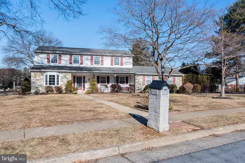 269 Coachlight Ter, Huntingdon Valley, PA 19006