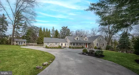 909 Morris Ave, Bryn Mawr, PA 19010