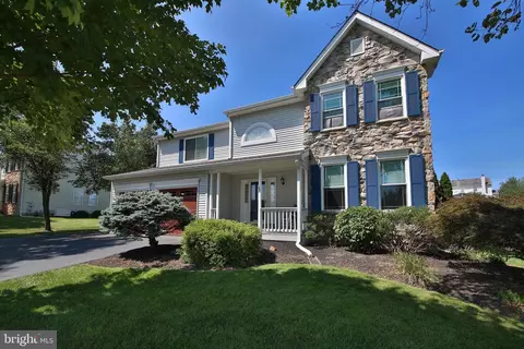 63 Elmar Cir, Royersford, PA 19468