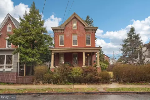421 King St, Pottstown, PA 19464