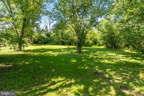 212 Pine Ford Rd, Pottstown, PA 19464