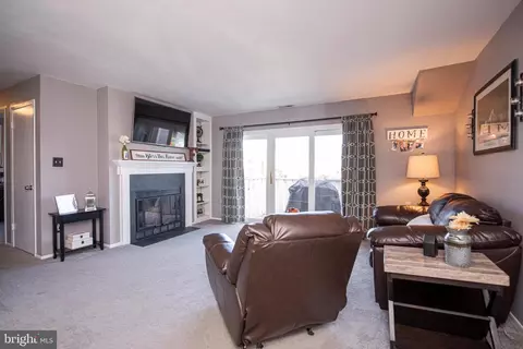 502 Stockton Ct, North Wales, PA 19454