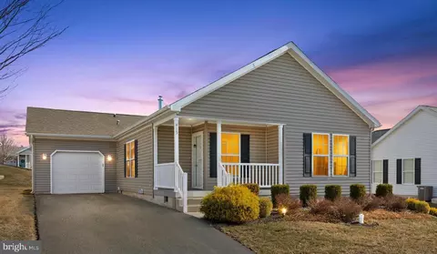 415 Delphinium Way, Blue Bell, PA 19422