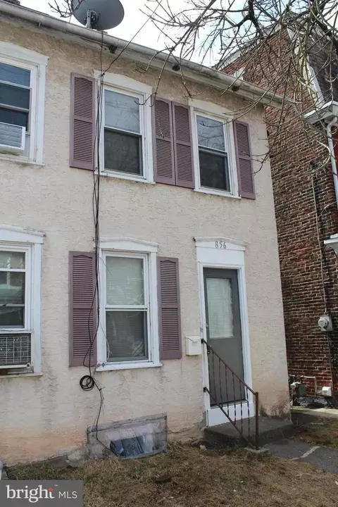 856 Queen St, Pottstown, PA 19464
