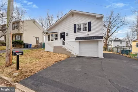 2632 Lamott Ave, Willow Grove, PA 19090