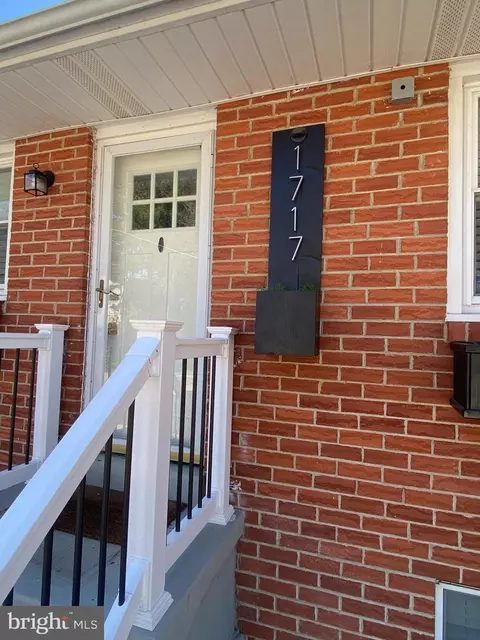 1717 Fitzwatertown Rd, Willow Grove, PA 19090