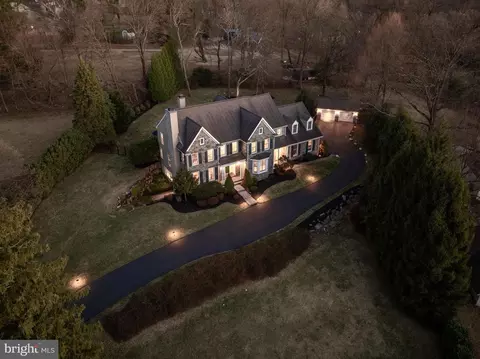 View/Area - 815 Brower Rd, Wayne, PA 19087 photo 1 of 7