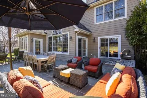 Exterior - 815 Brower Rd, Wayne, PA 19087 photo 8 of 12