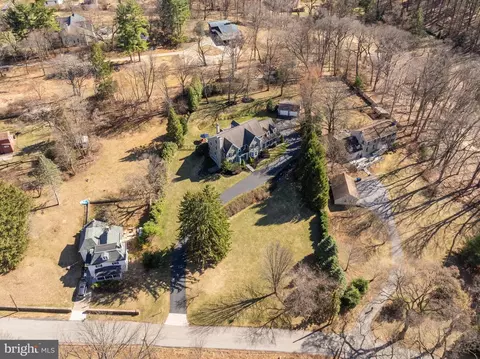 View/Area - 815 Brower Rd, Wayne, PA 19087 photo 5 of 7