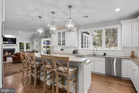 Kitchen - 815 Brower Rd, Wayne, PA 19087 photo 3 of 4