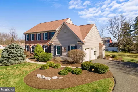 354 High St, Souderton, PA 18964