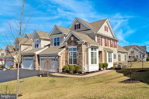 604 Shenandoah Dr, Collegeville, PA 19426