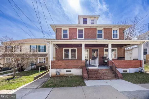 28 7th St, Bridgeport, PA 19405