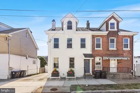 605 Spring Mill Ave, Conshohocken, PA 19428