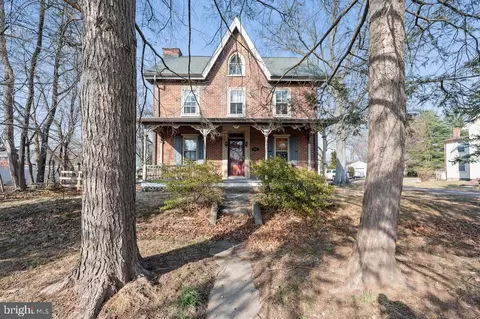 1202 Egypt, Phoenixville, PA 19460
