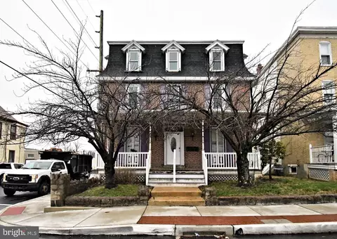 101 E Main St, Lansdale, PA 19446