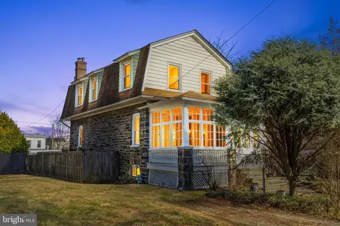 305 Grayling Ave, Narberth, PA 19072