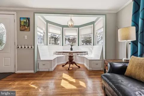 2345 Woodland Rd, Abington, PA 19001