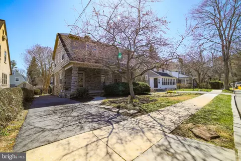 10 Elmwood Ave, Narberth, PA 19072