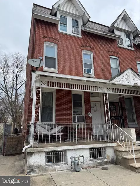 925 W Lafayette St, Norristown, PA 19401