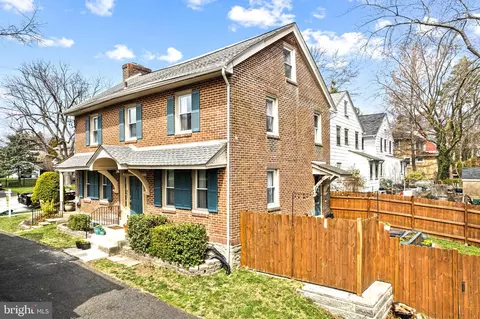461 N Keswick Ave, Glenside, PA 19038