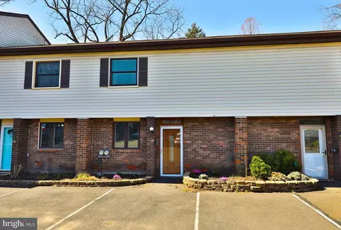 16 Concord Pl #16-C, Hatboro, PA 19040