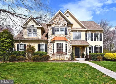 1329 Stoney River Dr, Maple Glen, PA 19002