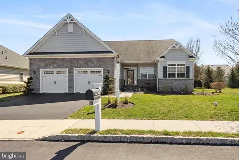 2246 Wentz Ln, Schwenksville, PA 19473