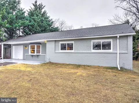 2905 Stoney Creek Rd, Norristown, PA 19401