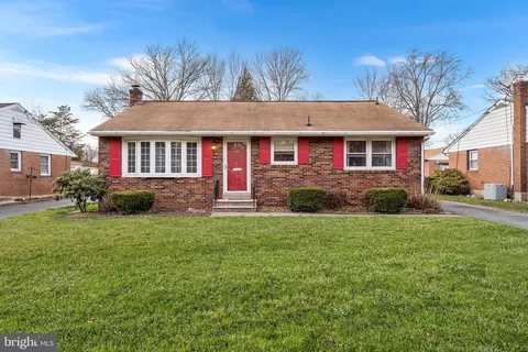 939 Warren St, Pottstown, PA 19464