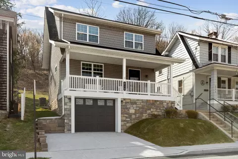 213 Moorehead Ave, Conshohocken, PA 19428