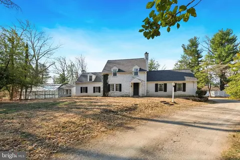 1708 Sandy Hill Rd, Plymouth Meeting, PA 19462