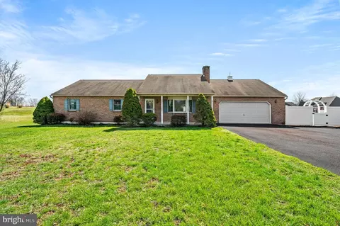 340 Gilbertsville Rd, Gilbertsville, PA 19525