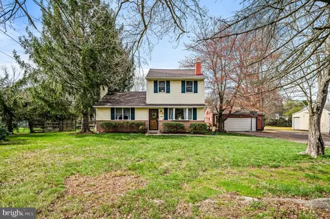 2604 W Walnut St, Colmar, PA 18915