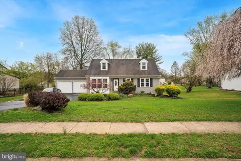 5016 Coldsprings Dr, Collegeville, PA 19426
