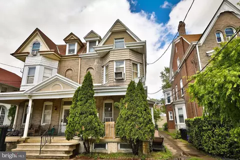 1115 W Main St, Norristown, PA 19401