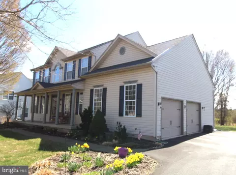 81 Bradford Dr, Schwenksville, PA 19473