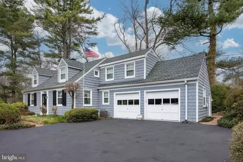 818 Youngs Ford Rd, Gladwyne, PA 19035