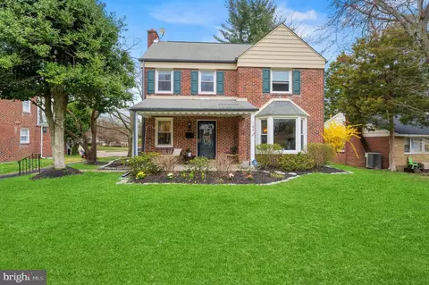 103 Boncouer Rd, Cheltenham, PA 19012
