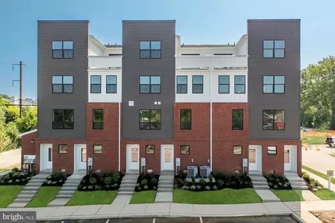 919 Riverplace Dr #19H, Conshohocken, PA 19428