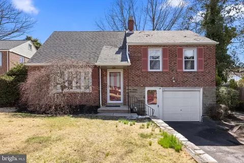 211 Rolling Hill Rd, Elkins Park, PA 19027