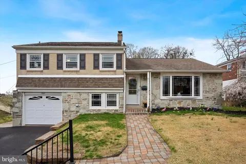 1964 Chester Ave, Abington, PA 19001