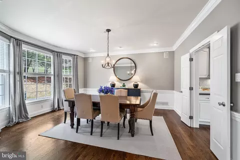 660 Narcisi Ln, Wayne, PA 19087 photo 4