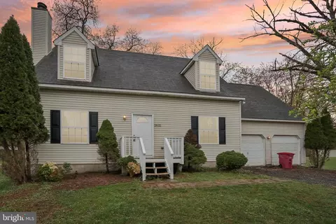 2822 Leon Ave, Audubon, PA 19403