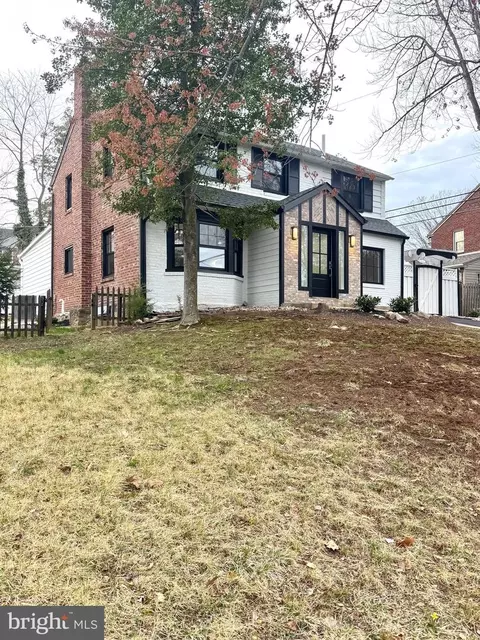 517 Glen Arbor Dr, Wynnewood, PA 19096