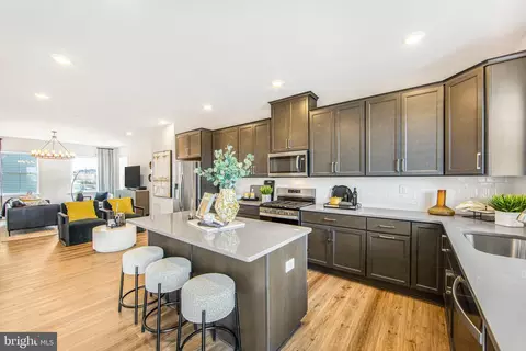 69 E Front St, Bridgeport, PA 19405